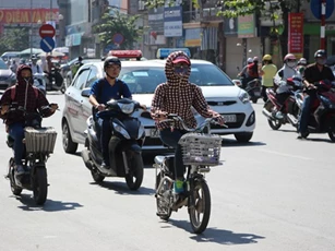 Dự báo thời tiết ngày 13/6/2022: Hà Nội ngày tiếp tục nắng nóng, chiều tối mưa dông